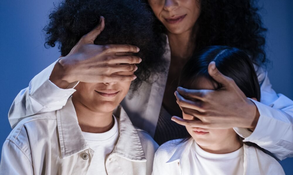 Incestflox Uncovered: A Deep Dive into the Digital Myth, Taboo Phenomenon, and Online Safety